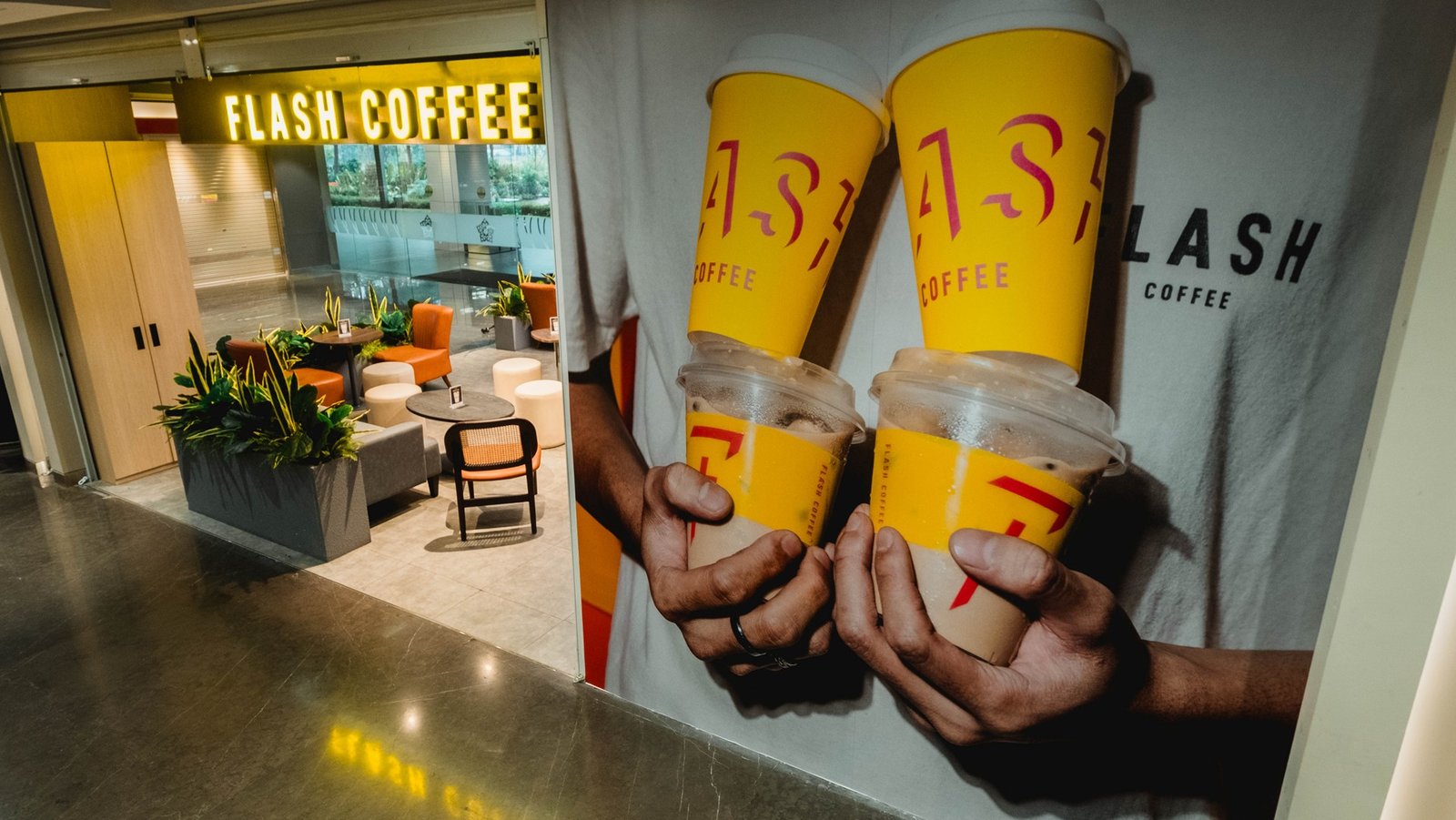 Flash Coffee Arandra Residence, Jakarta, retail store design by Dika Ardi (view 4)