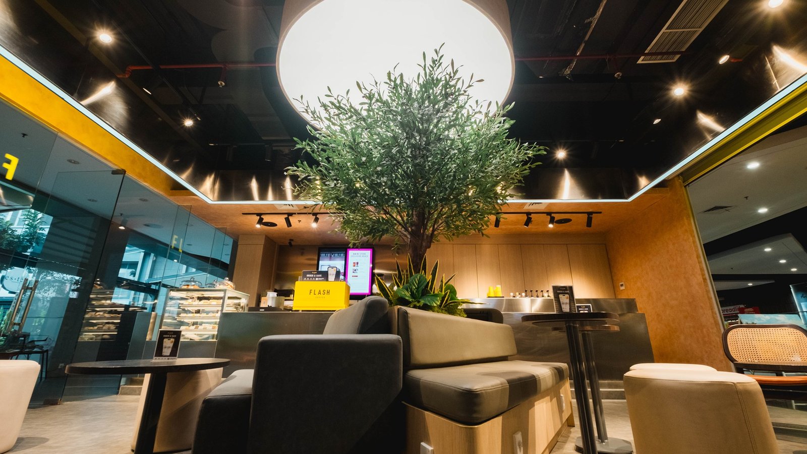 Flash Coffee Arandra Residence, Jakarta, retail store design by Dika Ardi (view 6)