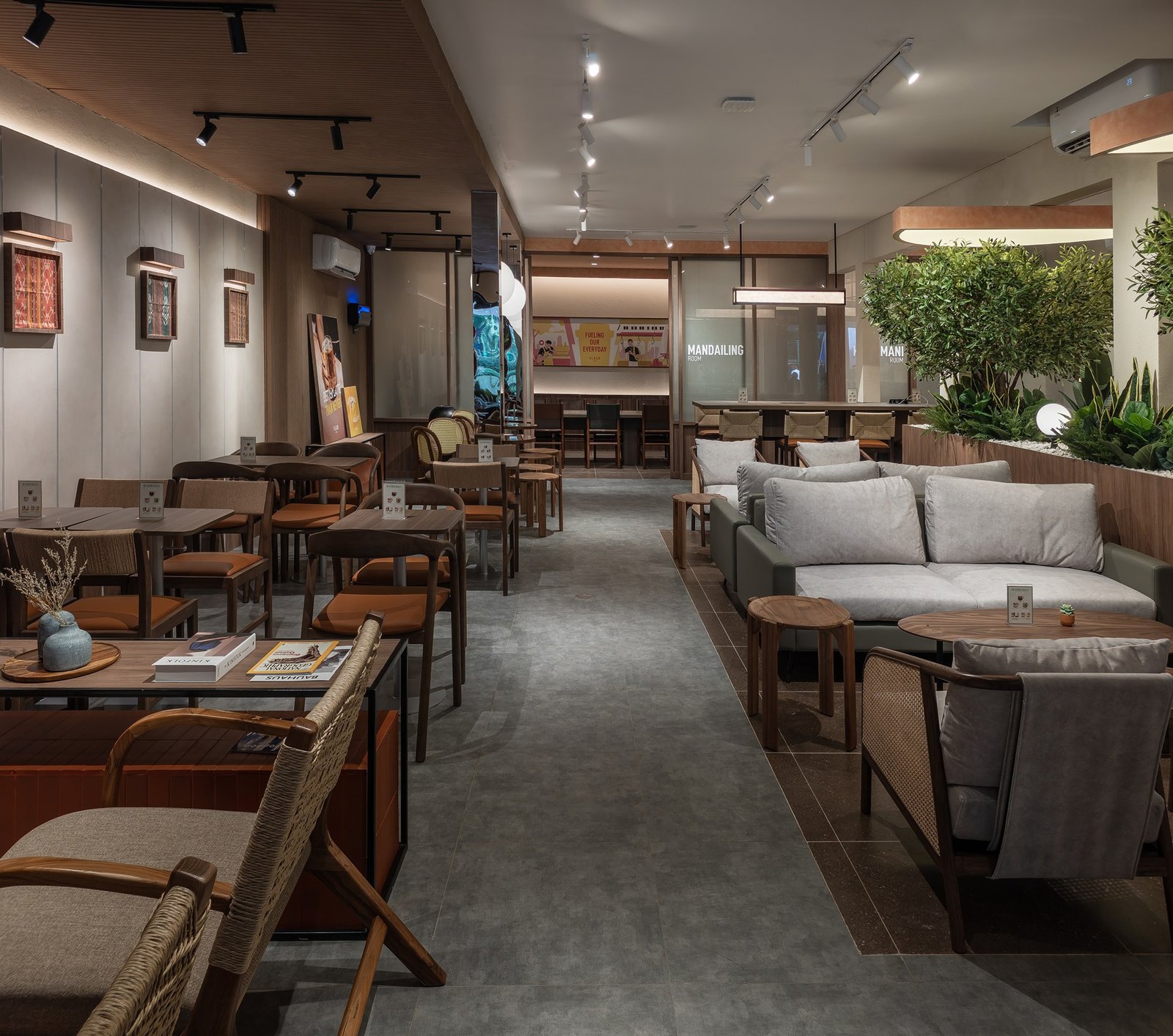Flash Coffee Bukit Duri, Jakarta, retail store design by Dika Ardi (view 5)