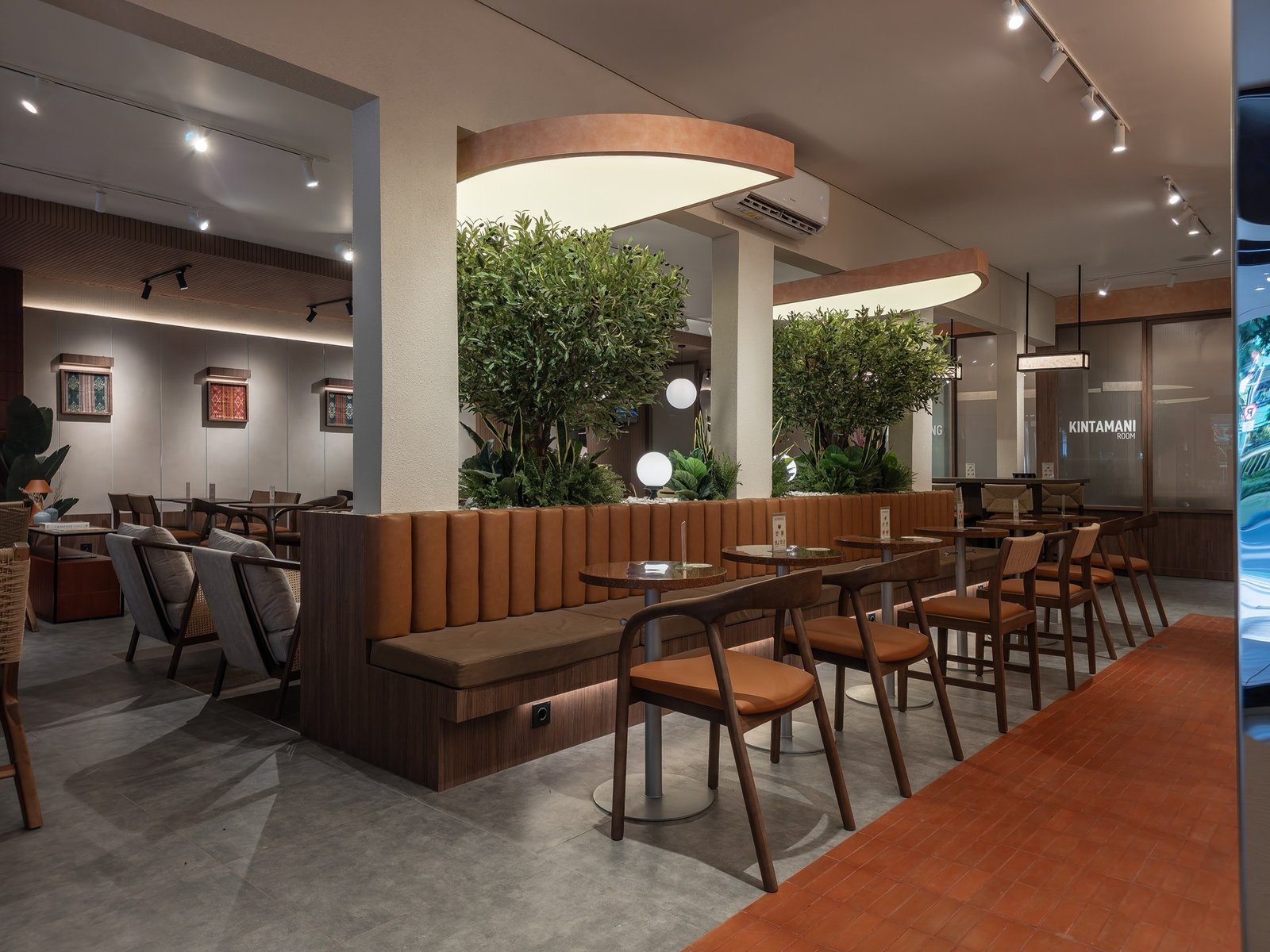 Flash Coffee Bukit Duri, Jakarta, retail store design by Dika Ardi (view 9)