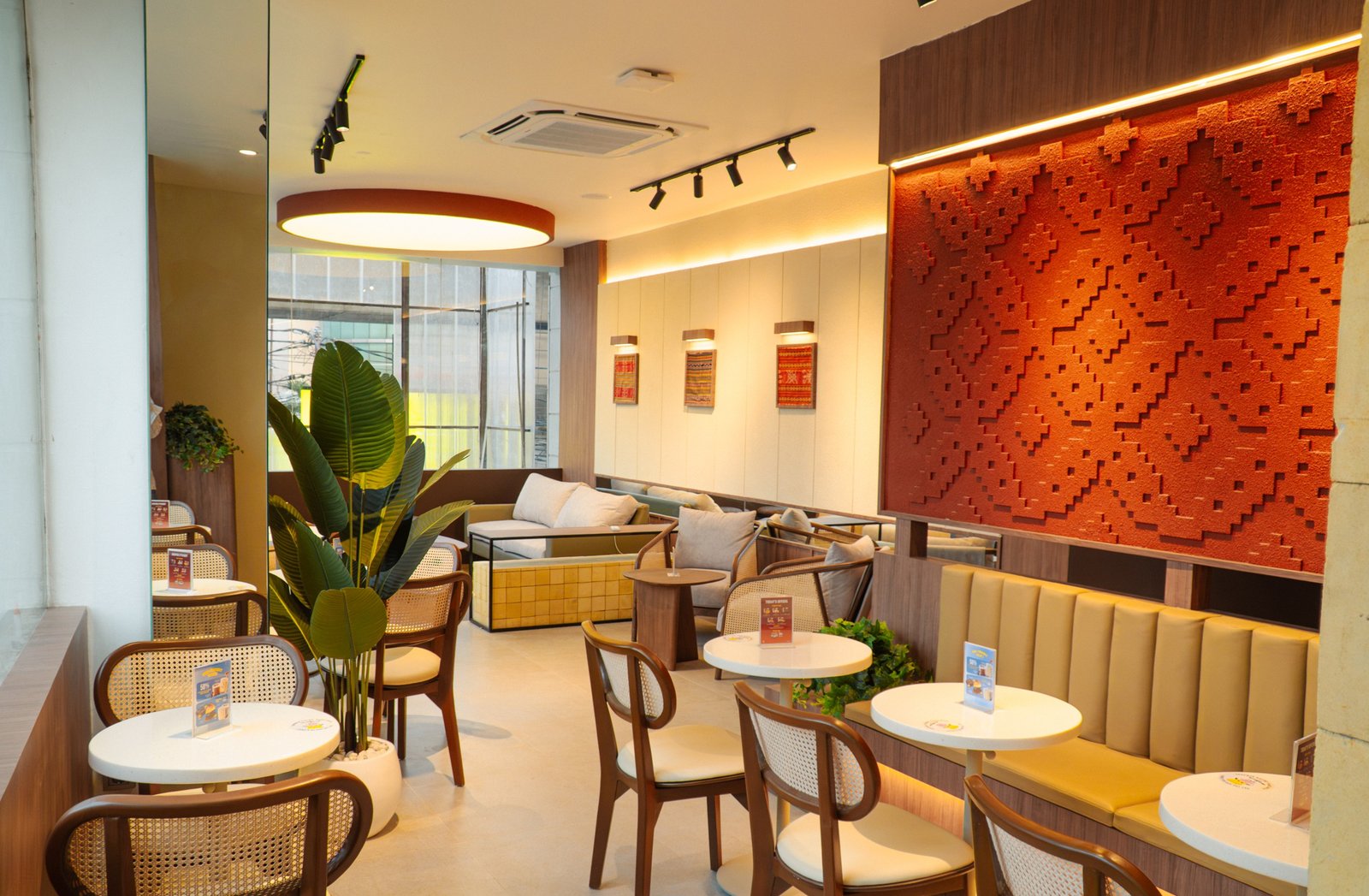 Flash Coffee Cipete Raya, retail interior and architecture design by Dika Ardi