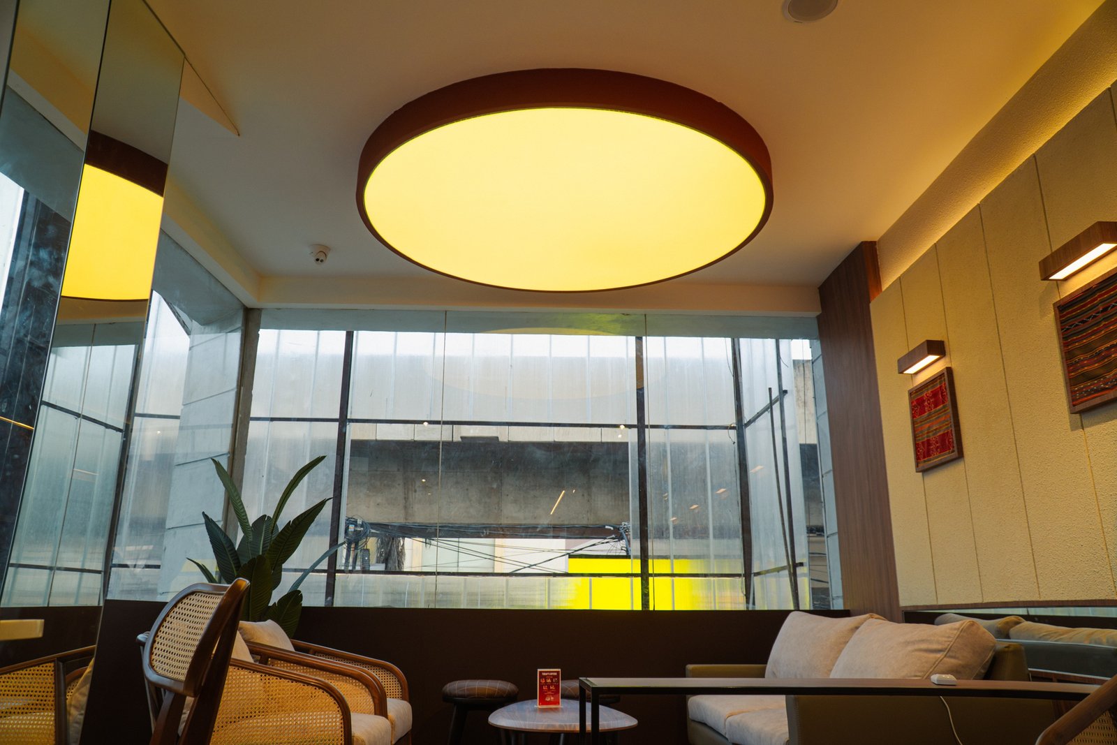 Flash Coffee Cipete Raya, retail interior and architecture design by Dika Ardi