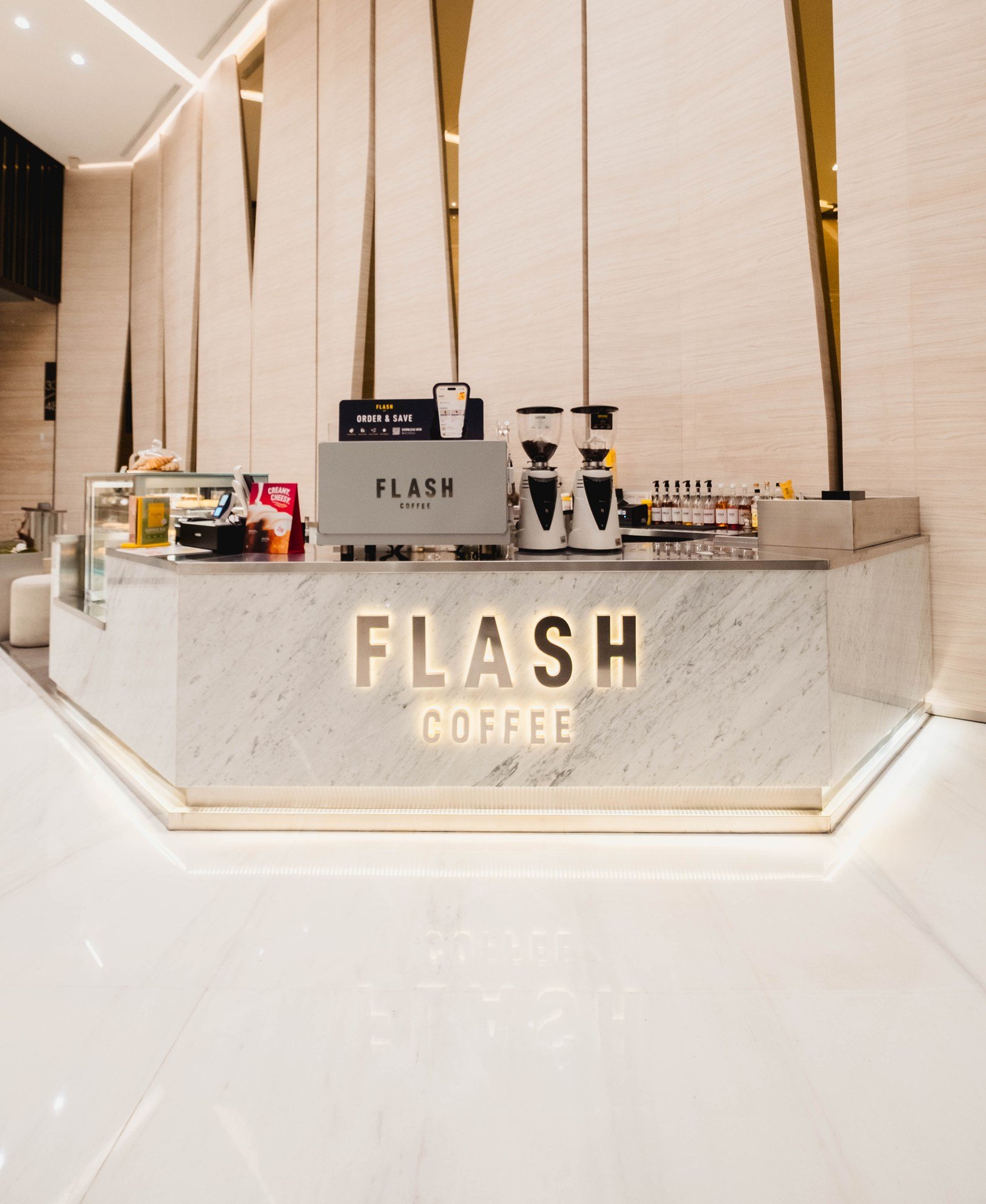 Flash Coffee IFC, Jakarta, retail store design by Dika Ardi (view 5)