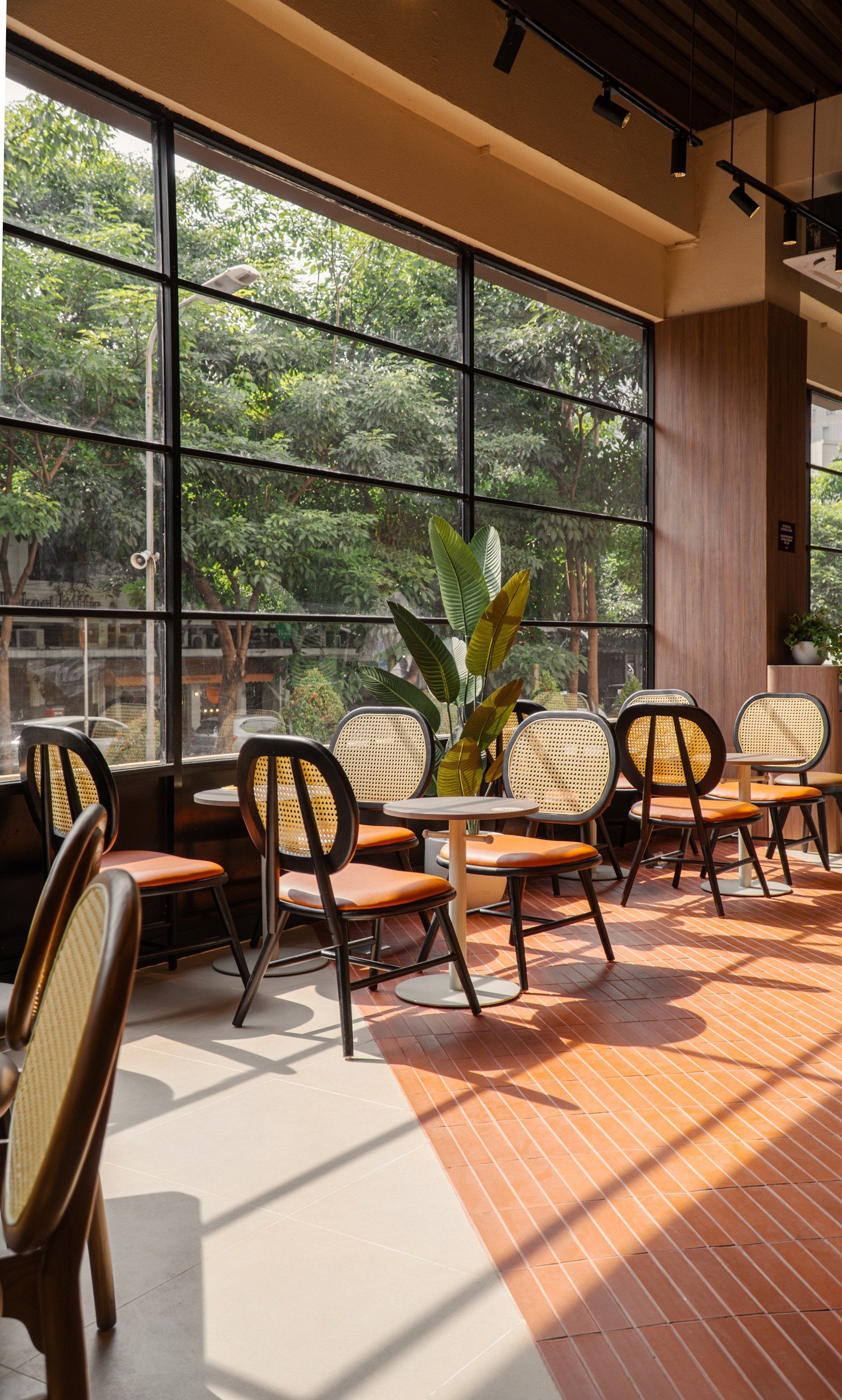 Flash Coffee Menteng Huis, retail interior and architecture design by Dika Ardi