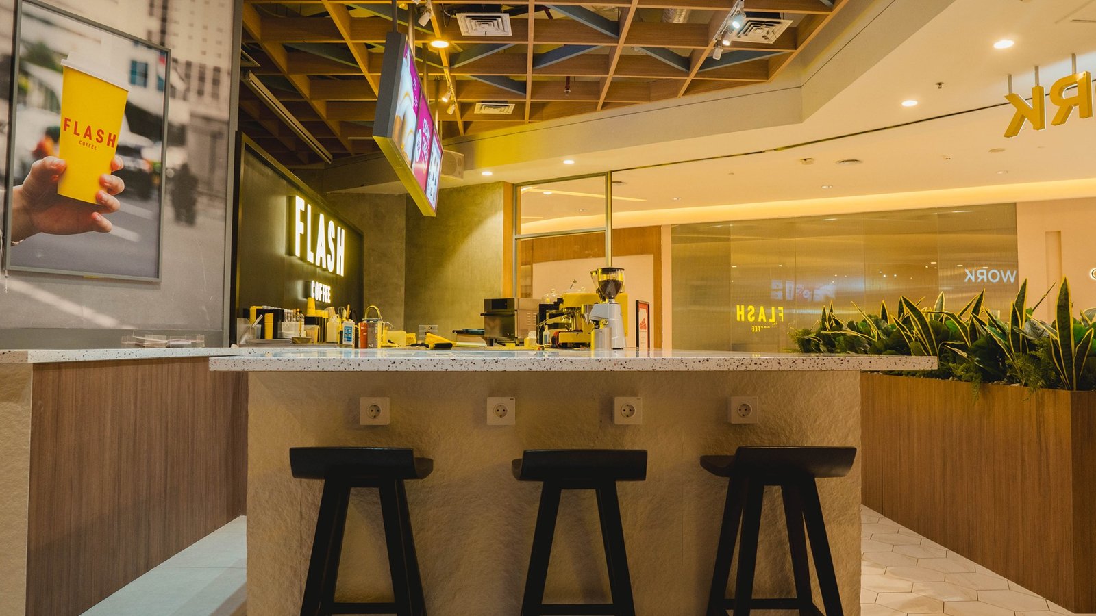 Flash Coffee Pacific Place, Jakarta, retail store design by Dika Ardi (view 9)