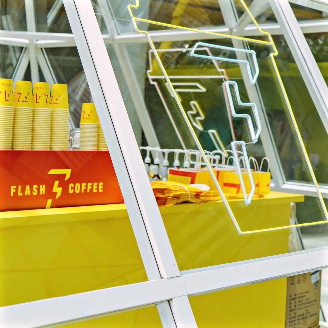 Flash Coffee Phyll, Thailand, retail store design by Dika Ardi (view 5)