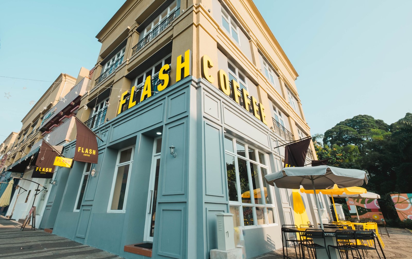 Flash Coffee Shila Sawangan, retail interior and architecture design by Dika Ardi