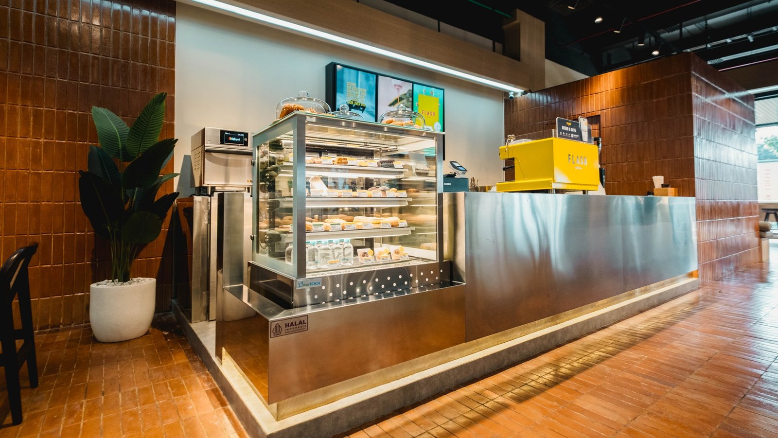 Flash Coffee Tenth Avenue, Bandung, retail store design by Dika Ardi (view 7)